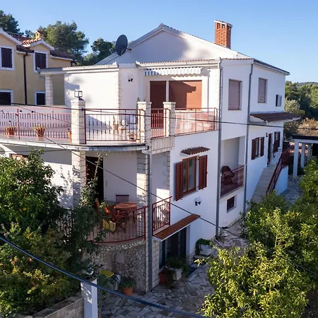 Dalero 1 By Interhome *