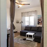 Dalero 1 By Interhome * Τρογκίρ