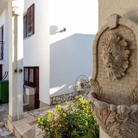 Apartment Dalero 2 By Interhome Trogir
