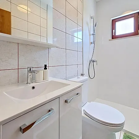 Dalero 2 By Interhome