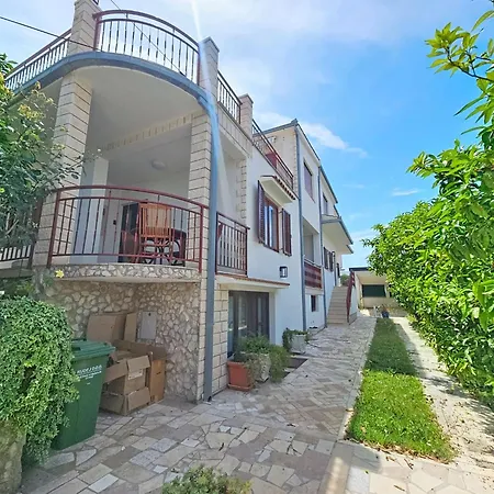 Dalero 2 By Interhome *