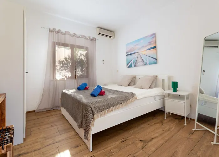 Dalero 1 By Interhome Trogir