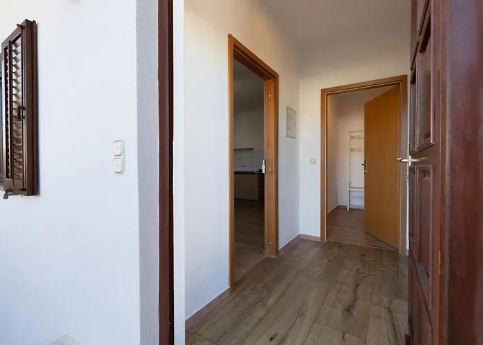 Dalero 1 By Interhome Trogir